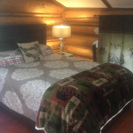 Tetsa River Lodge מראה חיצוני תמונה