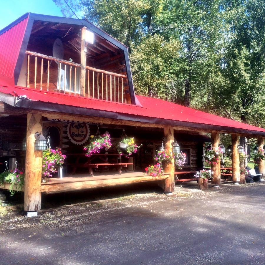 Tetsa River Lodge מראה חיצוני תמונה
